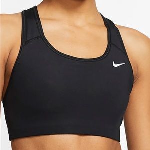 💕(3/$21)💕 Nike Swoosh Bra Non-Padded Black